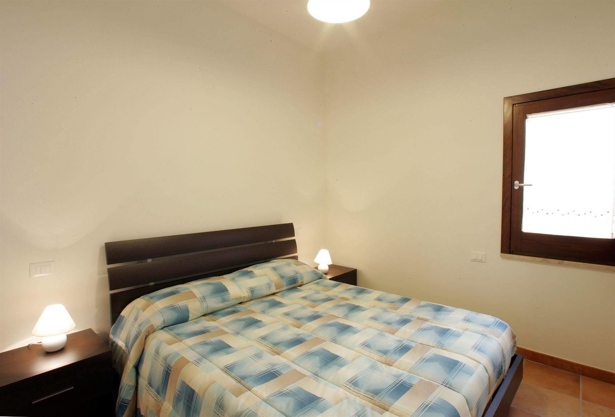 Ferienwohnung Mansarda Con Terrazzo Trapani Exterior foto