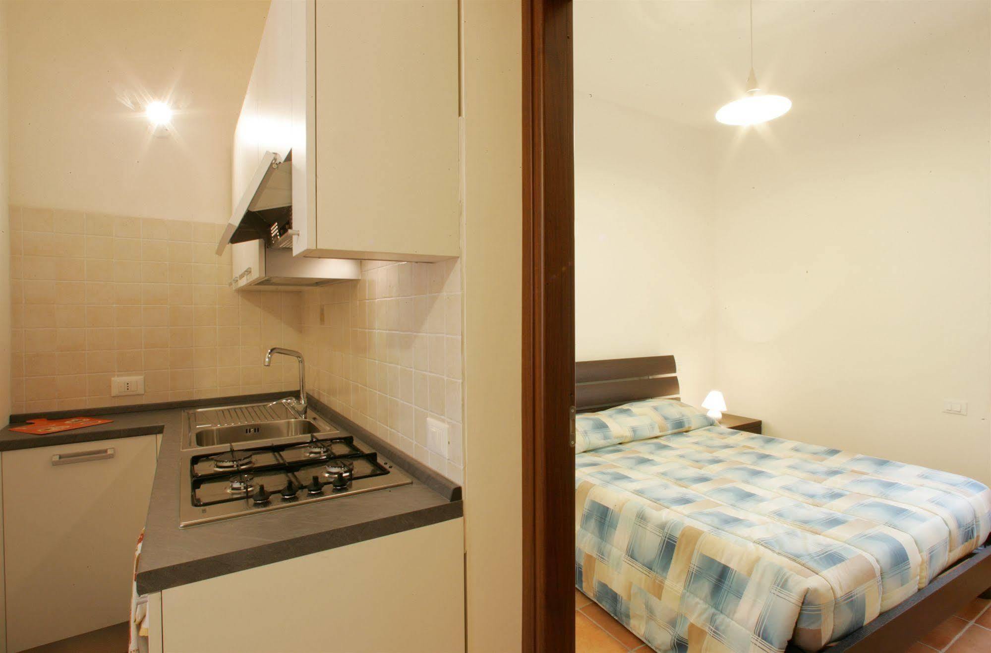 Ferienwohnung Mansarda Con Terrazzo Trapani Exterior foto