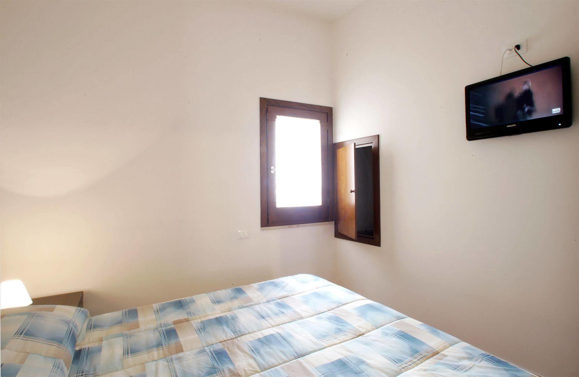 Ferienwohnung Mansarda Con Terrazzo Trapani Exterior foto